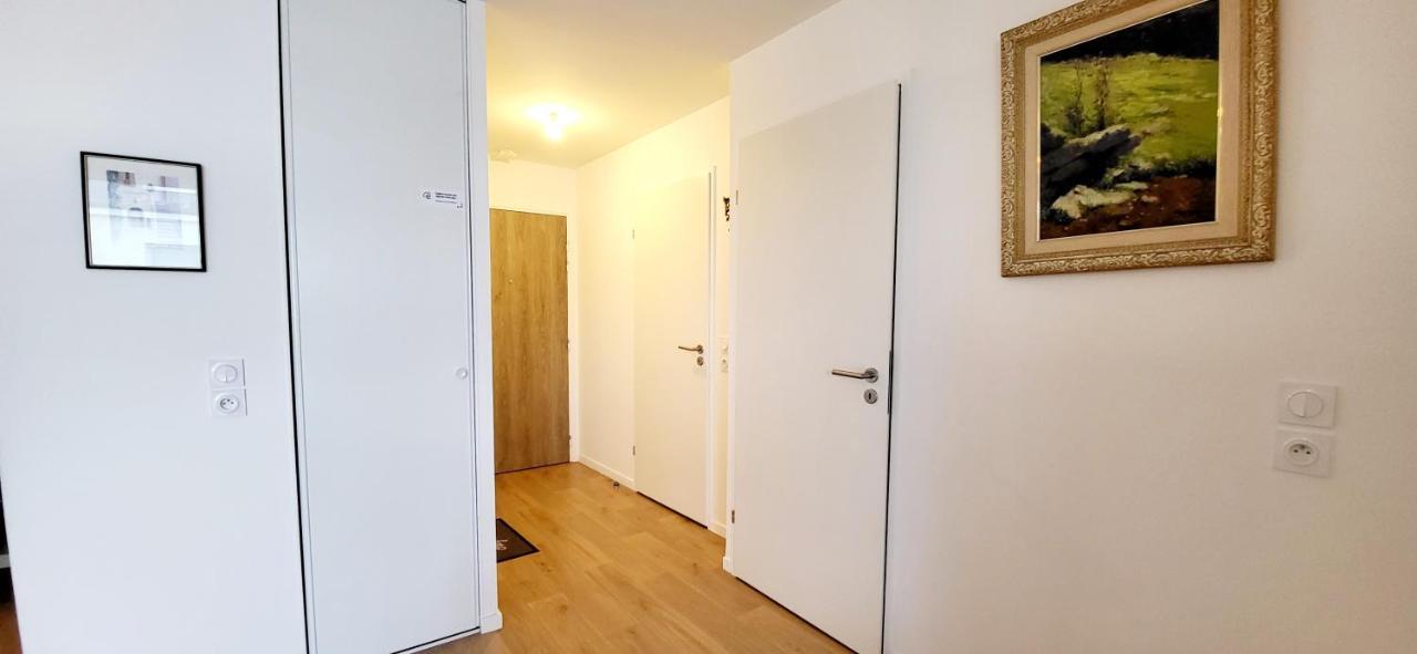 Appartement Moderne Finement Decore Avec Balcon A Vannes Centre 外观 照片