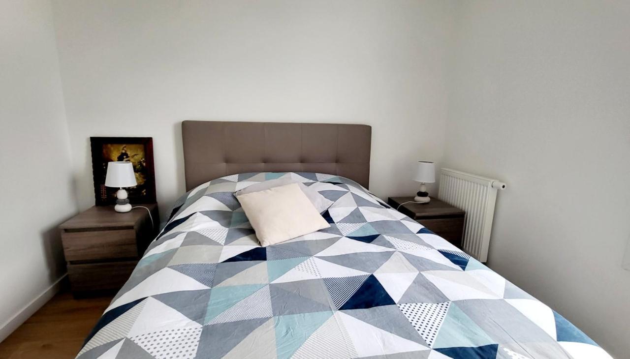 Appartement Moderne Finement Decore Avec Balcon A Vannes Centre 外观 照片