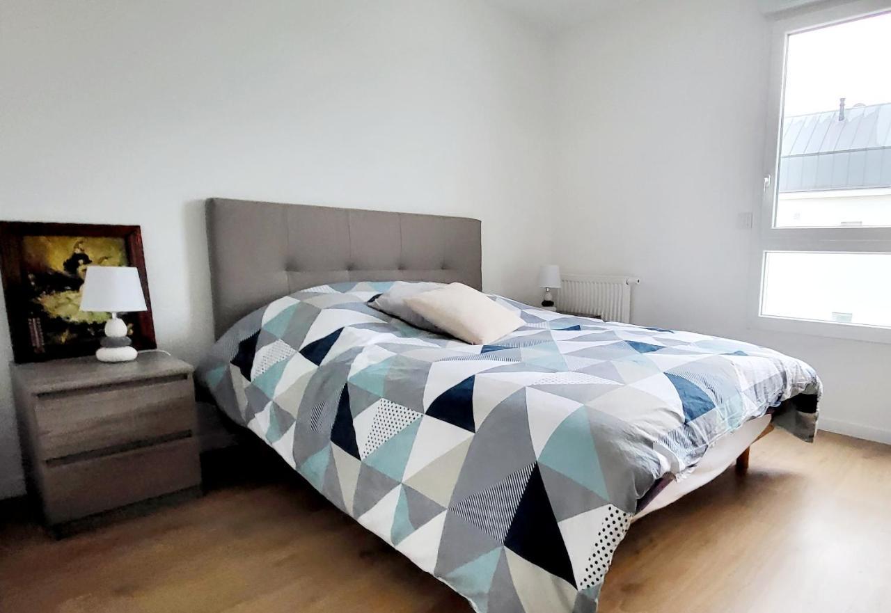 Appartement Moderne Finement Decore Avec Balcon A Vannes Centre 外观 照片