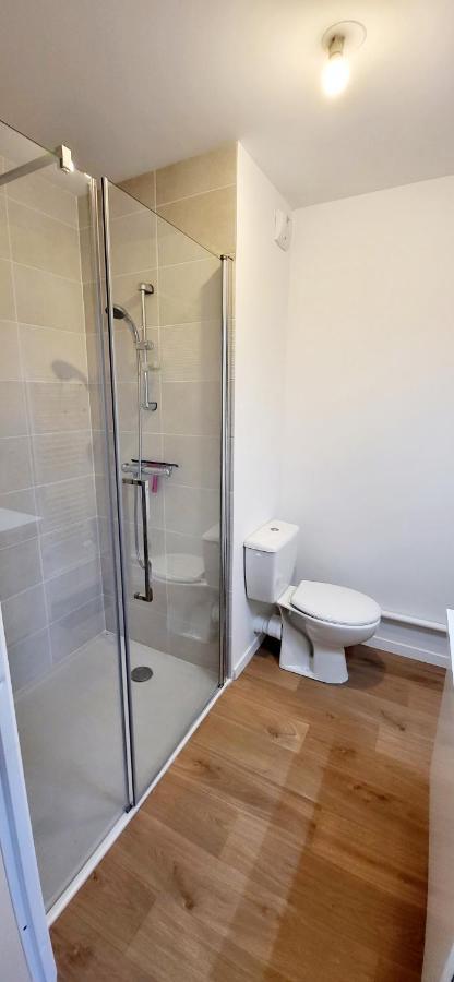 Appartement Moderne Finement Decore Avec Balcon A Vannes Centre 外观 照片